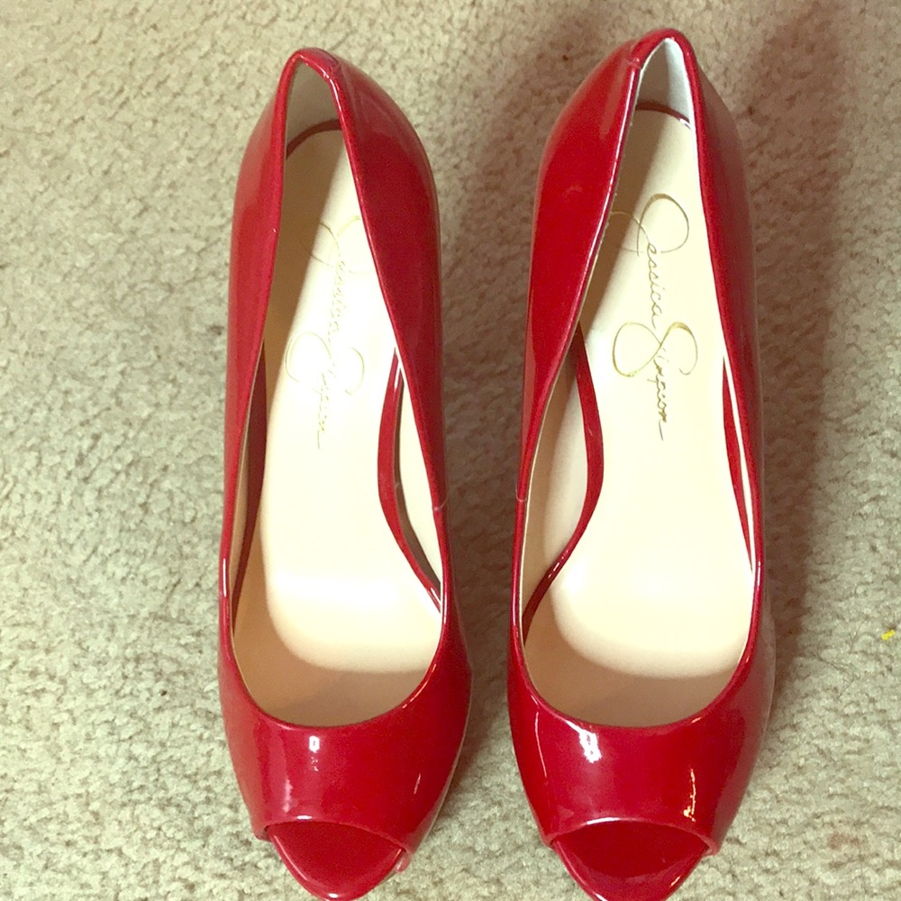 Red Jessica Simpson Platform Pumps sz 9M